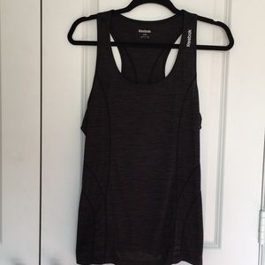 Reebok Tank Top Large